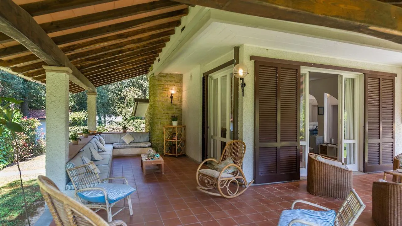 Villa La Meridiana 8&1, Emma Villas Pietrasanta